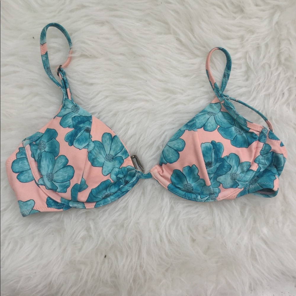 Vintage O’Neill bikini top